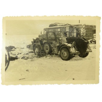 Foto van Wehrmacht Kübelwagen Horch, Winter Camo. Espenlaub militaria
